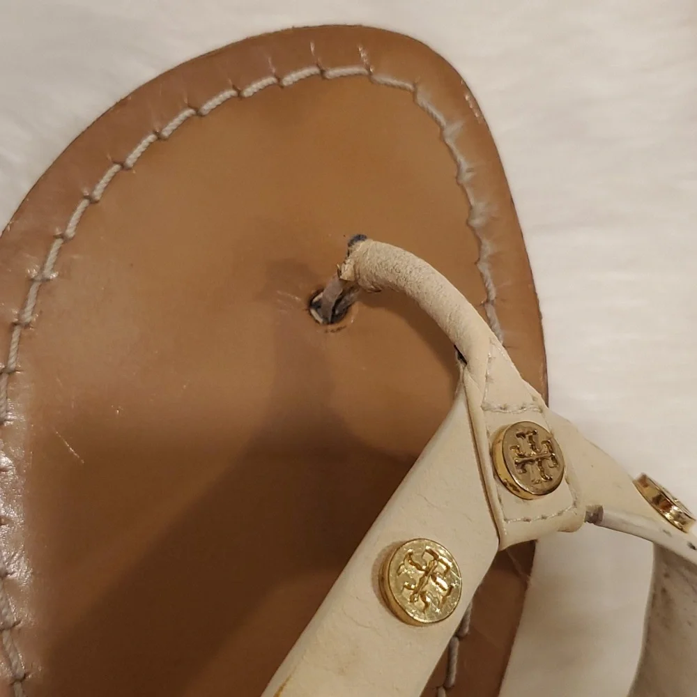 White Tory Burch Ricki Studded Flip Flops Women Size 5 ?